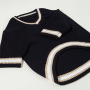 Klassischer Strickpullover für Hunde Eleganter VAusschnitt