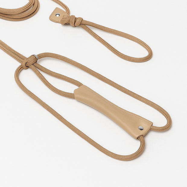 Verstellbare Premium Hundeleine Veganleder Beige Robust Komfortgriff